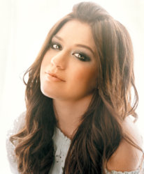 kelly_clarkson-4374.jpg