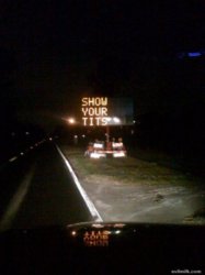 funny si Useful_Road_Sign.jpg