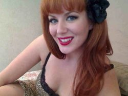 roxie'seyes3.jpg