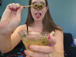 MartiniOliveEyes.png
