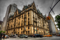 The-Dakota-NYC_700.jpg