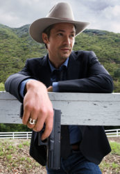 timothy-olyphant-justified-image-3.jpg
