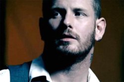 corey-taylor-corey-taylor-23423148-617-409.jpg