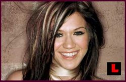 Kelly Clarkson.jpg
