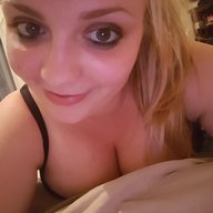Nikkibanx0