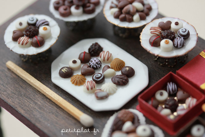 chocolate_and_pralines___3_by_petitplat-d4n09js.jpg