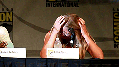 tumblr_m7dhzgO9u41qgryh9o6_250.gif