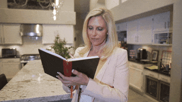 Real Estate GIF by thepanozzoteam
